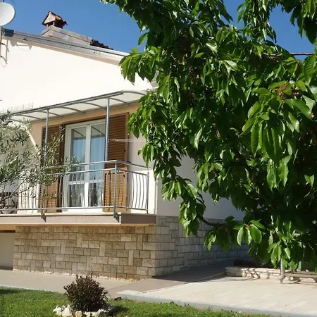 Apartment Gulici