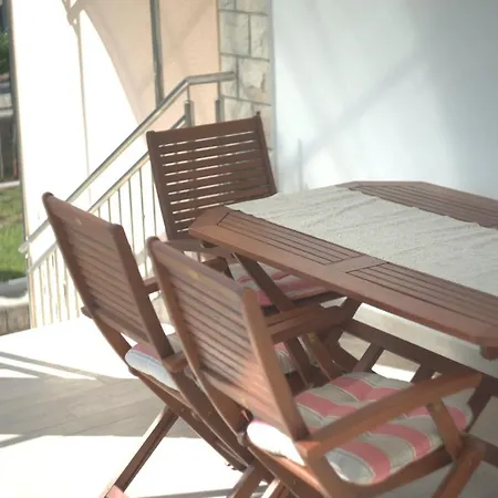Gulici Apartman *