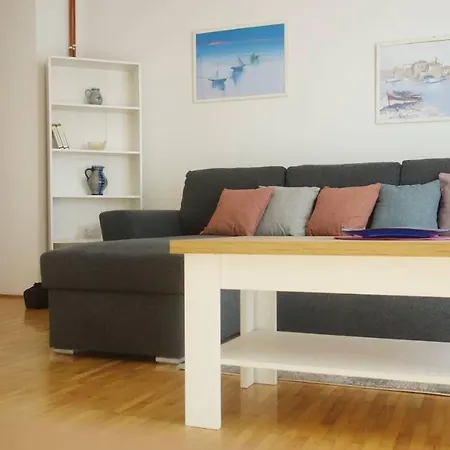 Appartement Gulici *